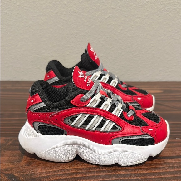adidas Other - Adidas Ozmillen Sneakers size: 7C